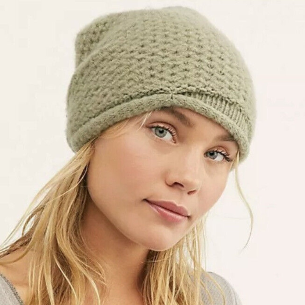 NWT Free People Dreamland Knit Beanie